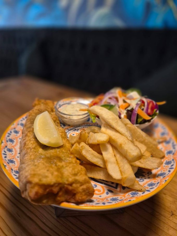 Schooner's Restaurant and Bar