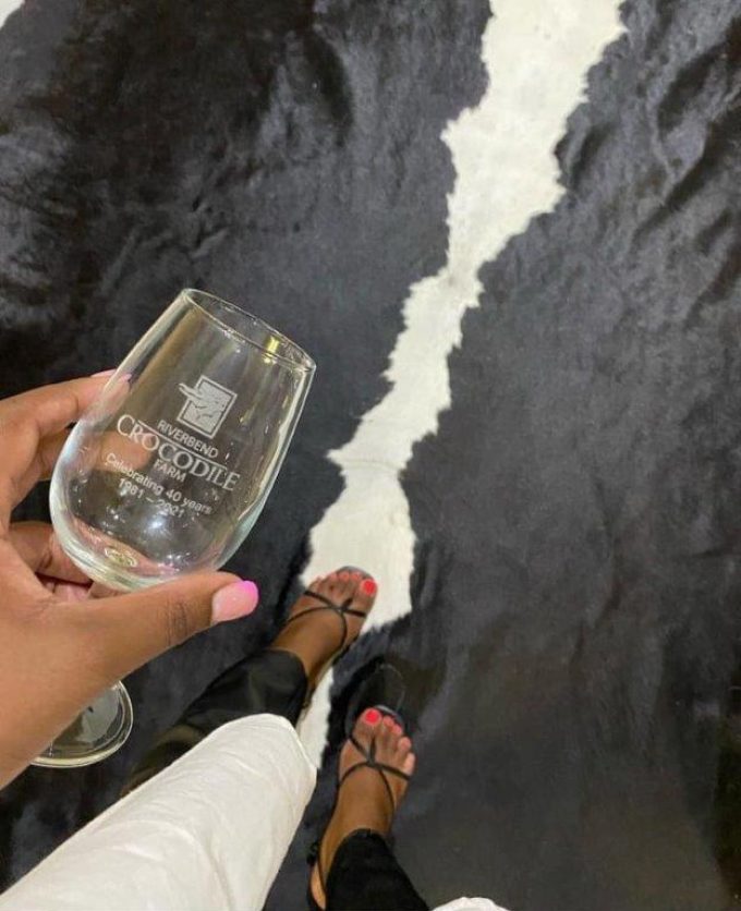 Riverbend Art & Wine